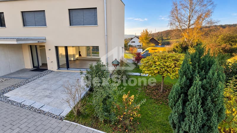 Lichtdurchflutetes Doppeleinfamilienhaus an ruhiger Lage (28)