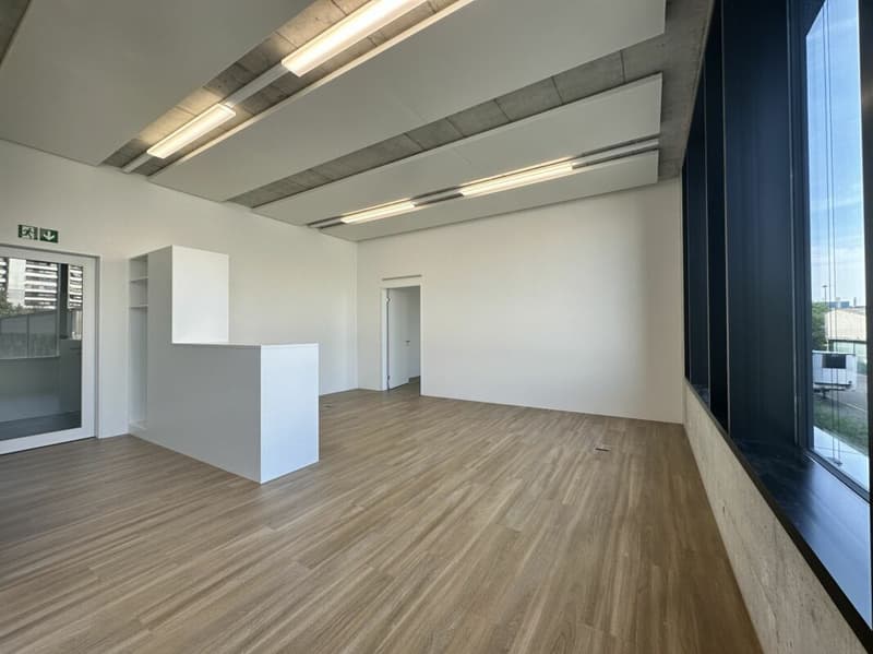 Beispiel Materialien Büro | aktuell im Ausbau!