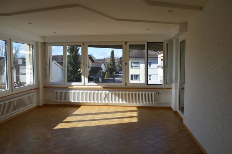 Helle 4½-Zimmer-Wohnung mit grossem Balkon in Utzenstorf kaufen (2)