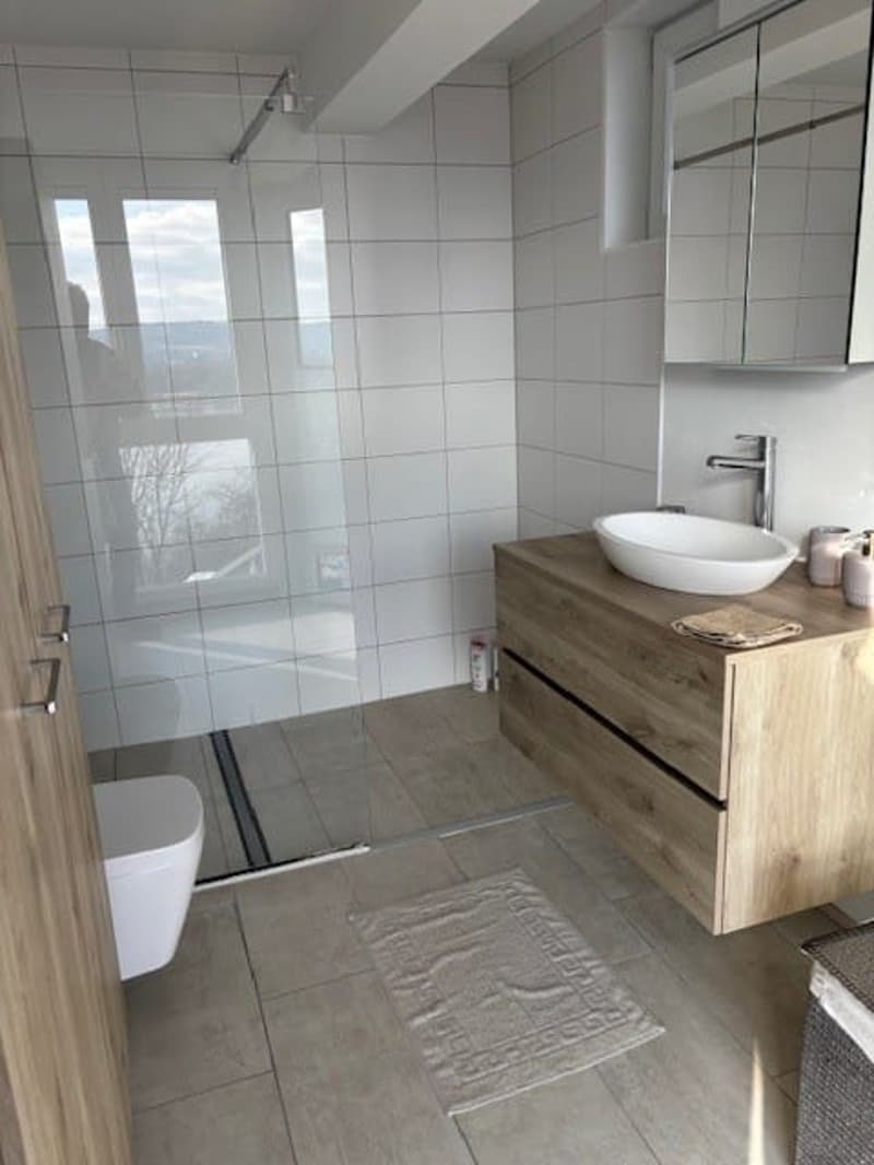 Stylish 7-room villa with lake view in Biel for sale (7)