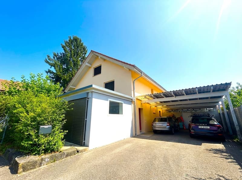 Attraktives und charaktervolles 8-Zimmer-Einfamilienhaus in Kriegstetten (1)