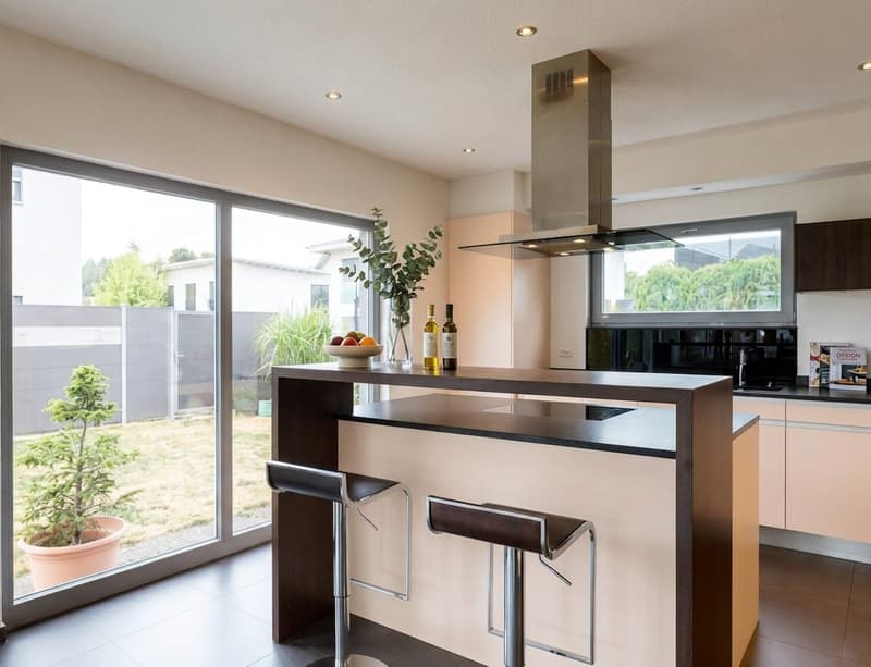 7.5-Zimmer-Einfamilienhaus mit Balkon & Garten in Kriegstetten kaufen (5)
