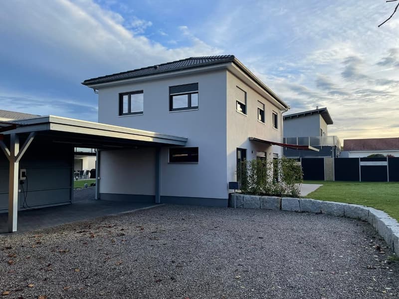Neues 5.5-Zi-EFH mit Garten und Carport in Kriegstetten kaufen (1)