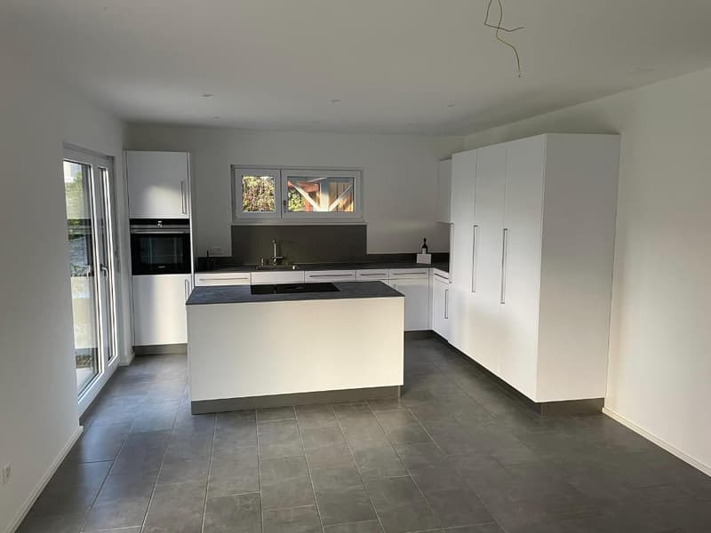 Neues 5.5-Zi-EFH mit Garten und Carport in Kriegstetten kaufen (3)