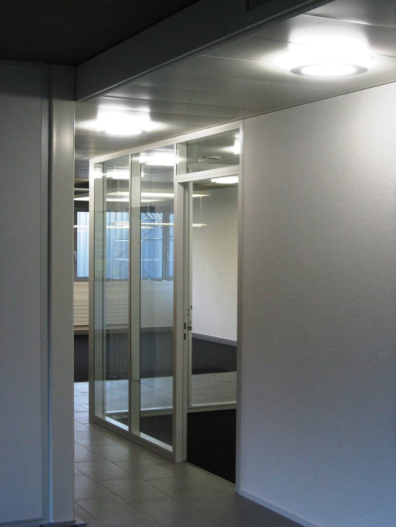 Bureaux et places de garage à Illnau (9)