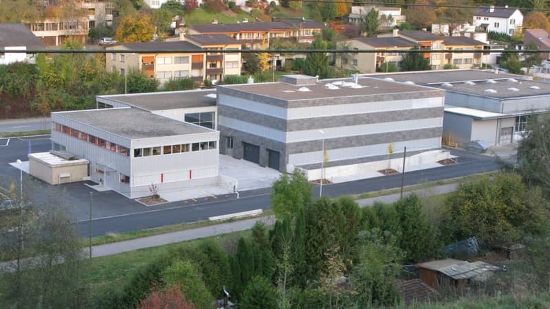 Gewerbe am Dorfbach 36, 38, 40,