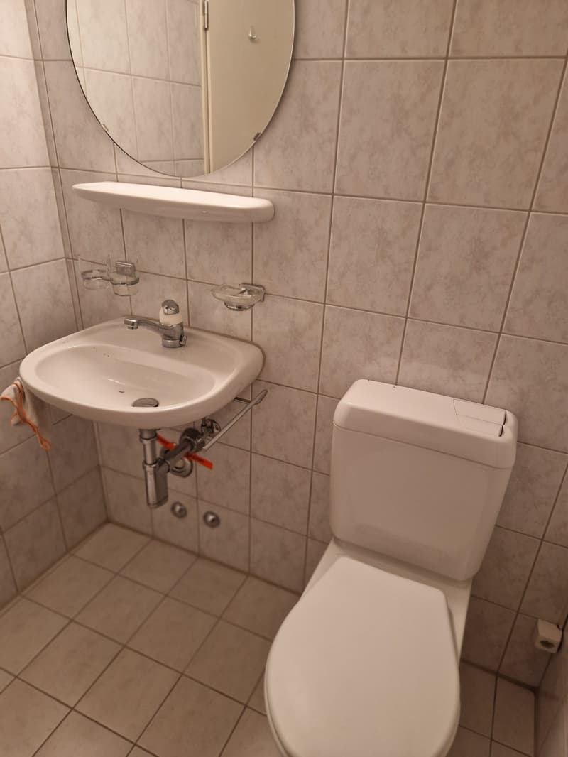 Helle 3.5-Zimmer-Wohnung mit Balkon und Tiefgaragenplatz mit CHF 125.00/Monat (10)