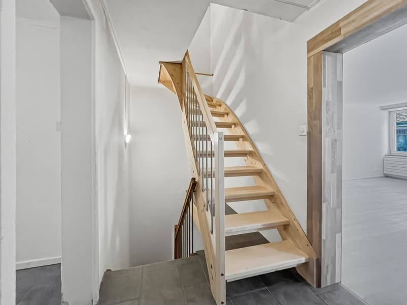 Occasion unique : grande maison unifamiliale avec annexe à Häfelfingen (6)