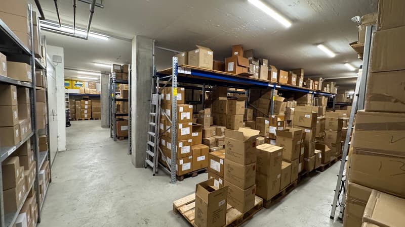 Spazio di stoccaggio centrale nella zona industriale di Burgdorf (11)
