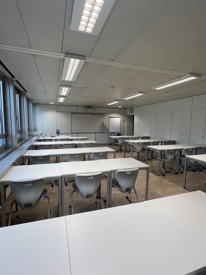 Espace de bureau et commercial au cœur de Thun (6)