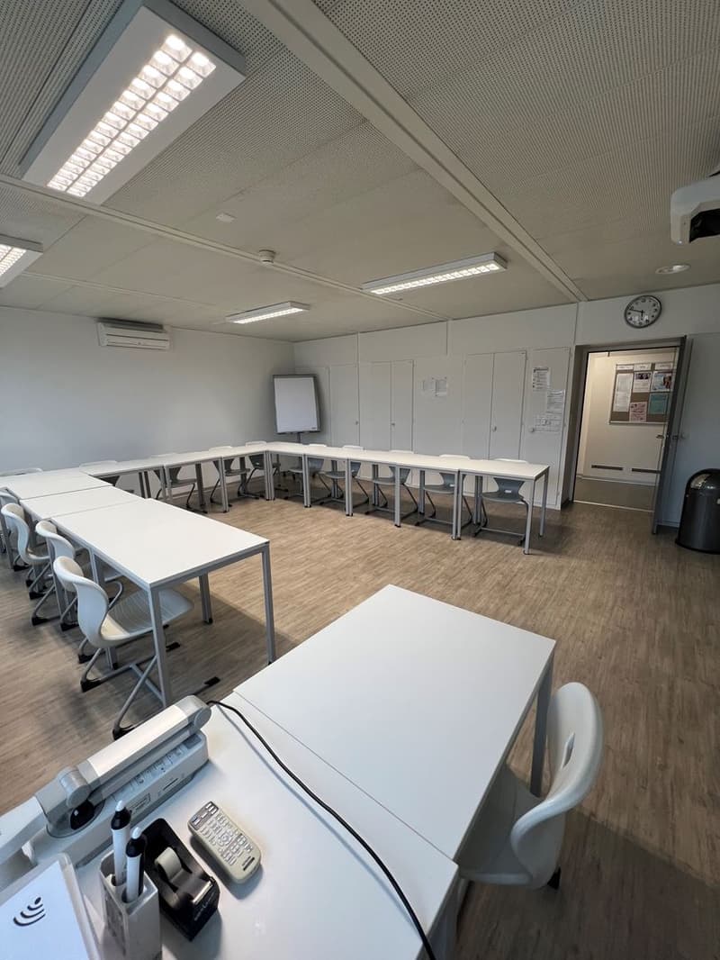 Espace de bureau et commercial au cœur de Thun (9)