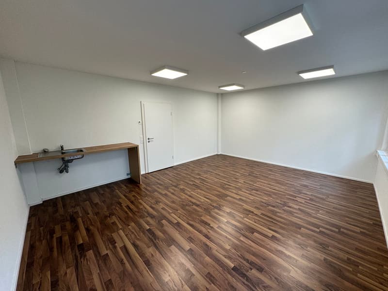 Büro-/ Gewerbefläche in Oftringen zu vermieten (4)