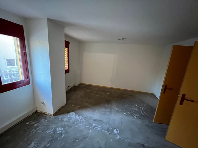 Spazio commerciale attraente in affitto a Lausen (9)