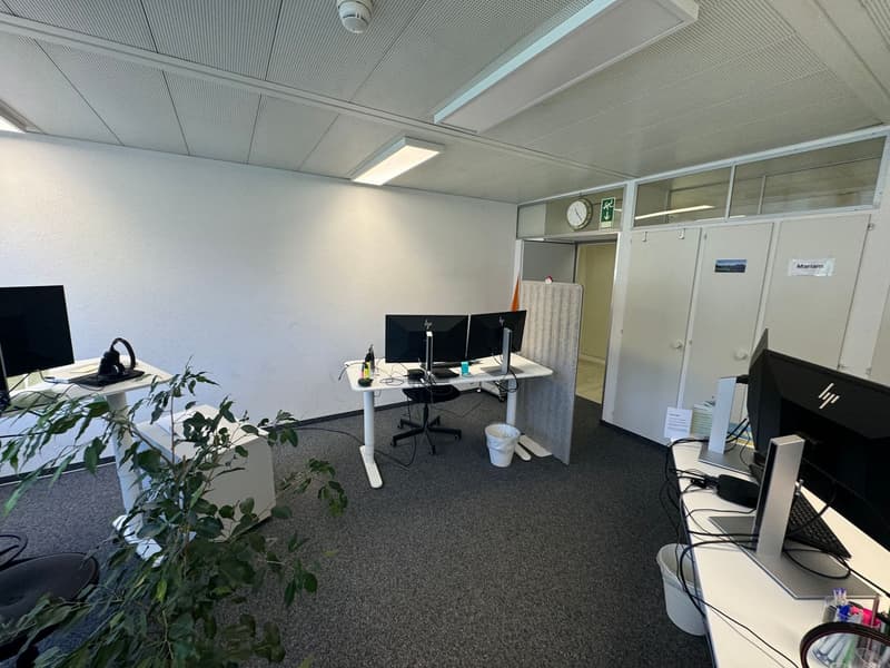 Espace de bureau et commercial central avec vue sur l'Aare (15)
