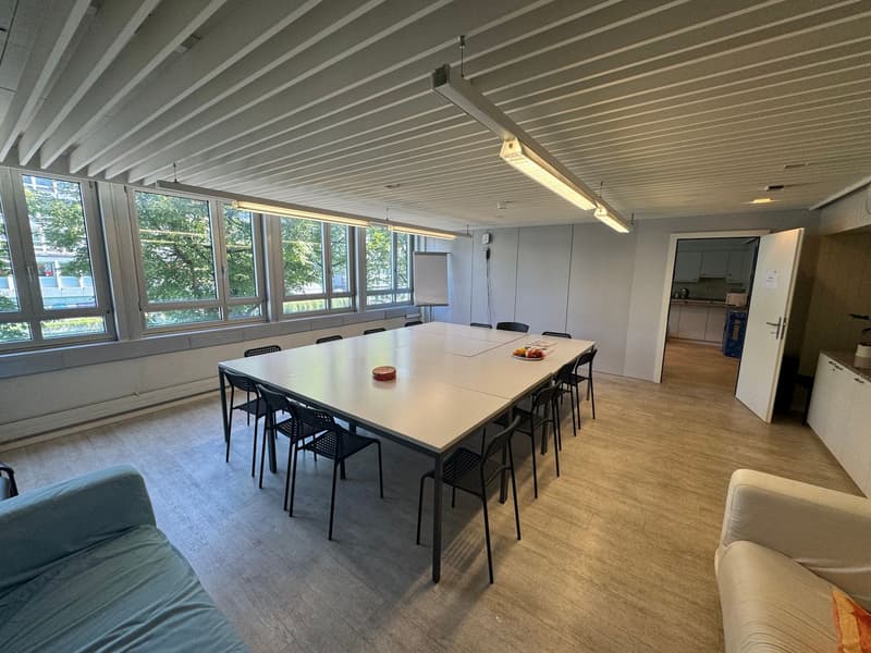 Espace de bureau et commercial central avec vue sur l'Aare (8)