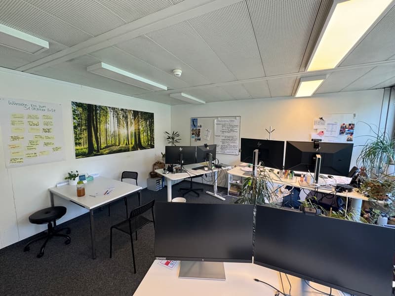 Espace de bureau et commercial central avec vue sur l'Aare (24)