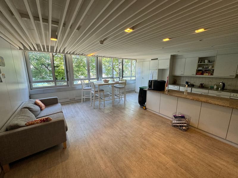 Espace de bureau et commercial central avec vue sur l'Aare (6)