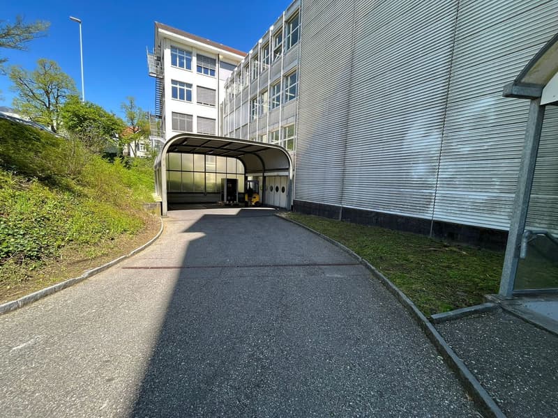Spazio di stoccaggio attraente in affitto a Solothurn (4)