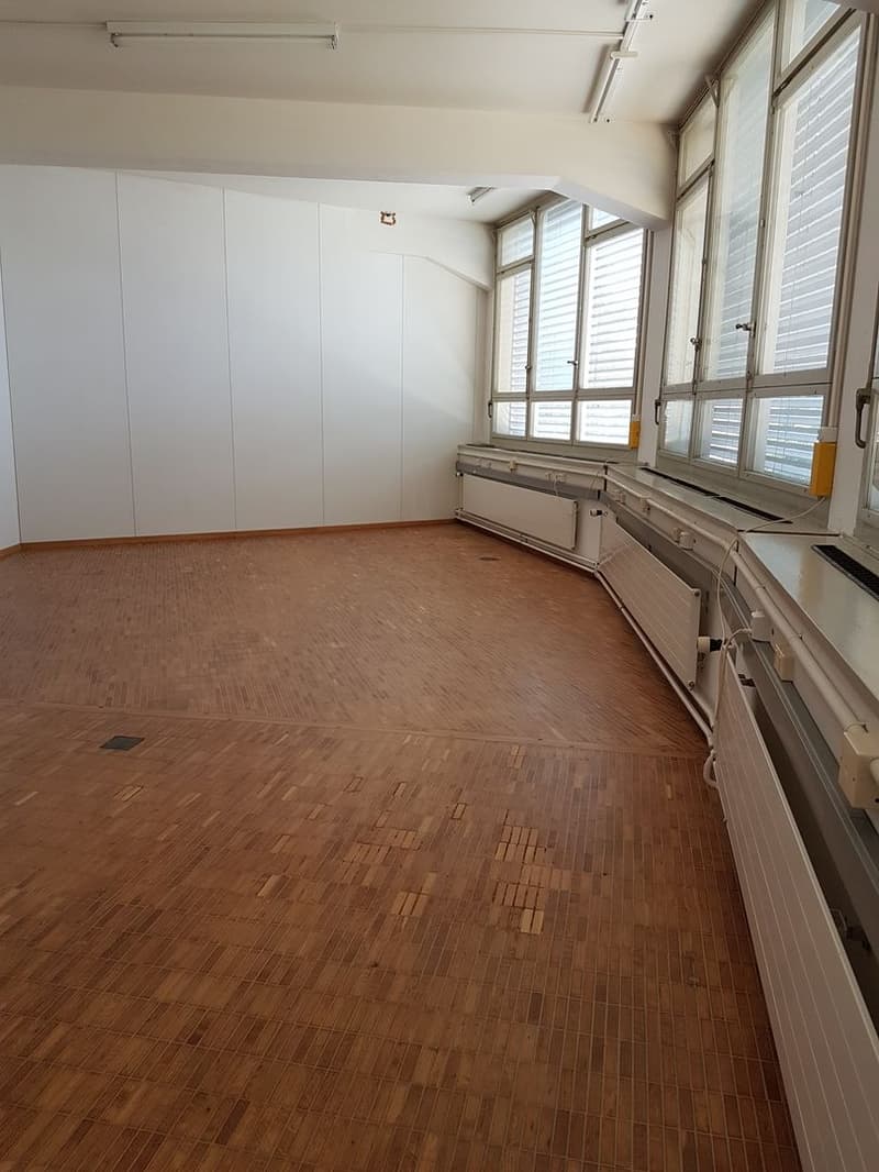Spazio commerciale/ ufficio attraente nel centro di Solothurn (3)