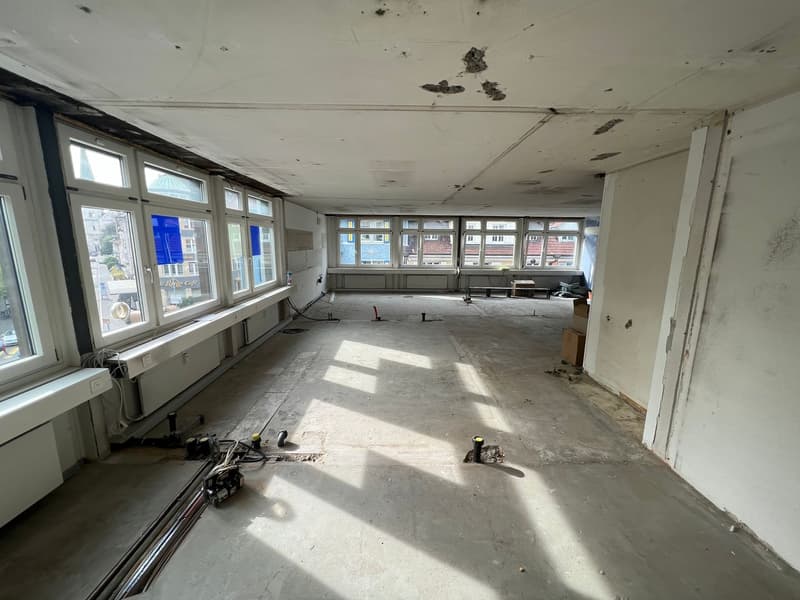 Spazio ufficio e commerciale centrale in costruzione grezza in affitto (6)