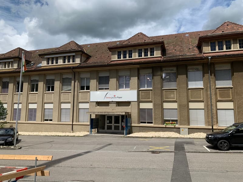 Espaces commerciaux, de stockage et de bureau abordables à louer à partir de 30m2 (1)