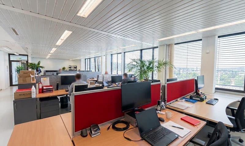 Practical premises with diverse usage possibilities (7)