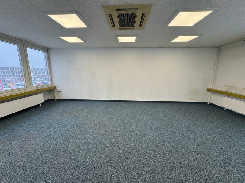 Espace de bureau et commercial spacieux à louer à Weinfelden (7)