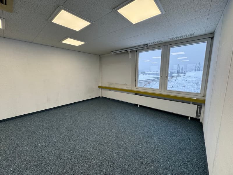 Espace de bureau et commercial spacieux à louer à Weinfelden (6)