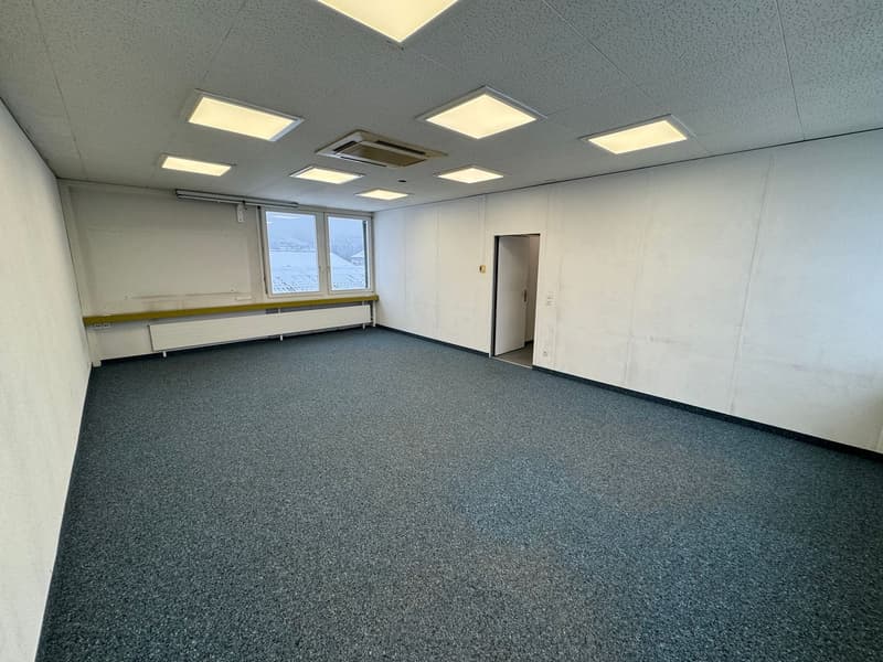Espace de bureau et commercial spacieux à louer à Weinfelden (5)