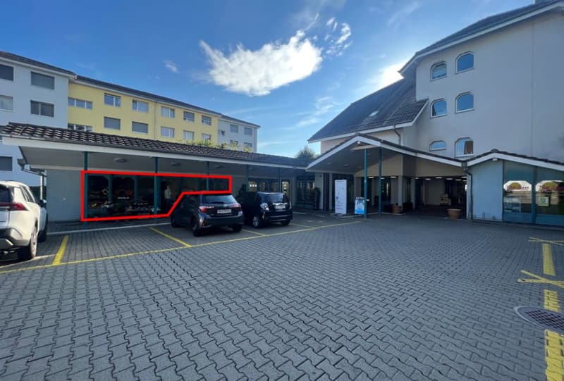 Beautiful sales area for rent in Embrach (2)