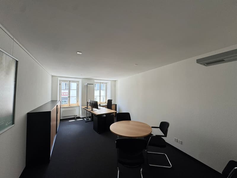 Office space for rent in the heart of Altdorf (4)