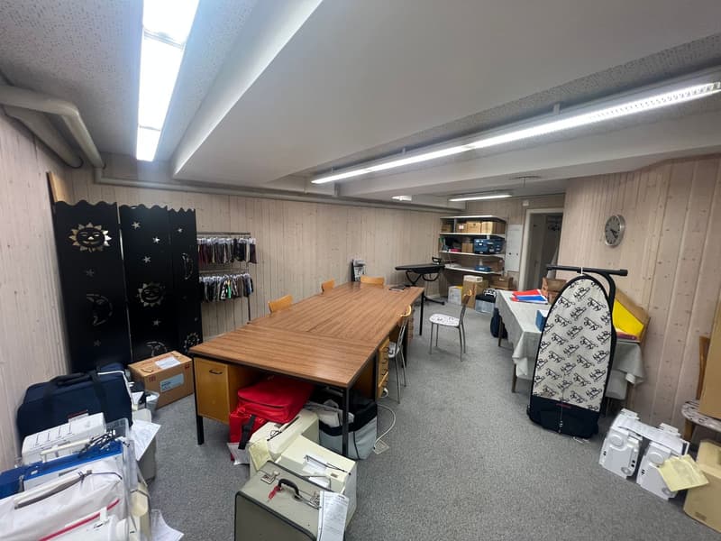Area di vendita centrale in affitto nel cuore di Langenthal (12)