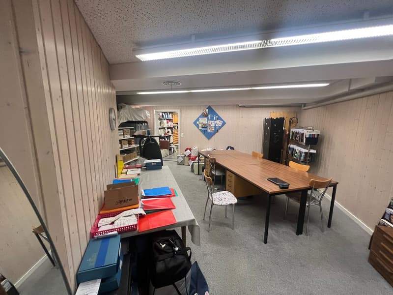 Area di vendita centrale in affitto nel cuore di Langenthal (11)