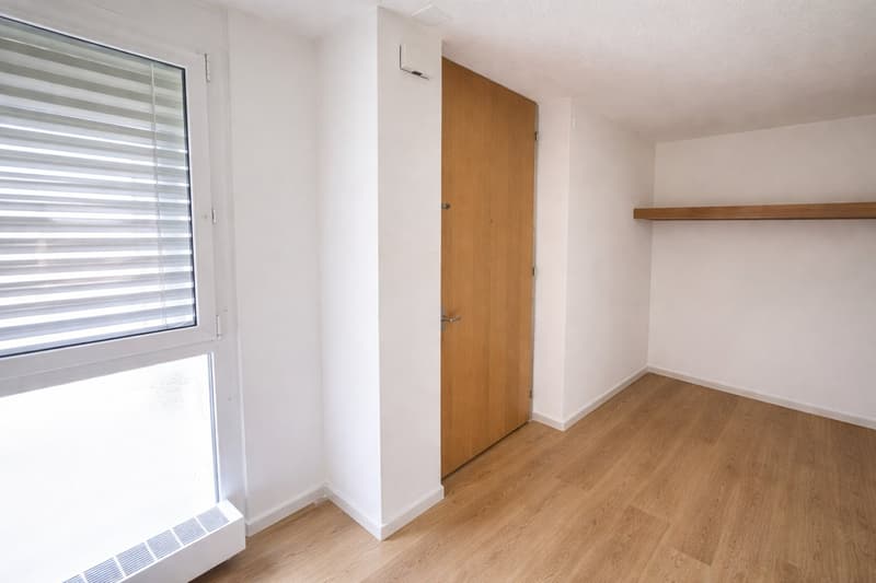 Appartamento 3.5 locali al 10° piano con vista panoramica a Le Locle (3)