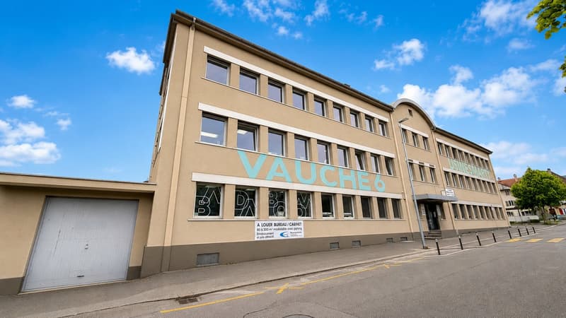 In affitto – Locale commerciale/uffici di circa 75 m² nel centro di Delémont (22)