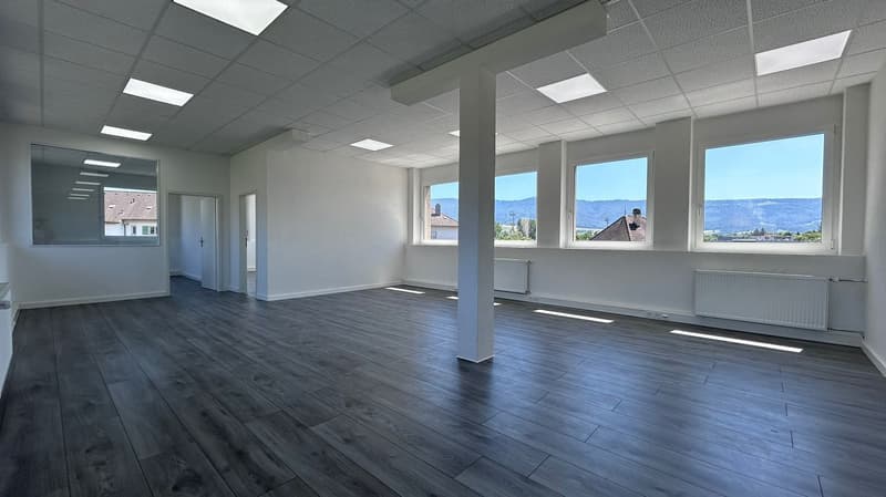 In affitto – Locale commerciale/uffici di circa 62 m² nel centro di Delémont (8)