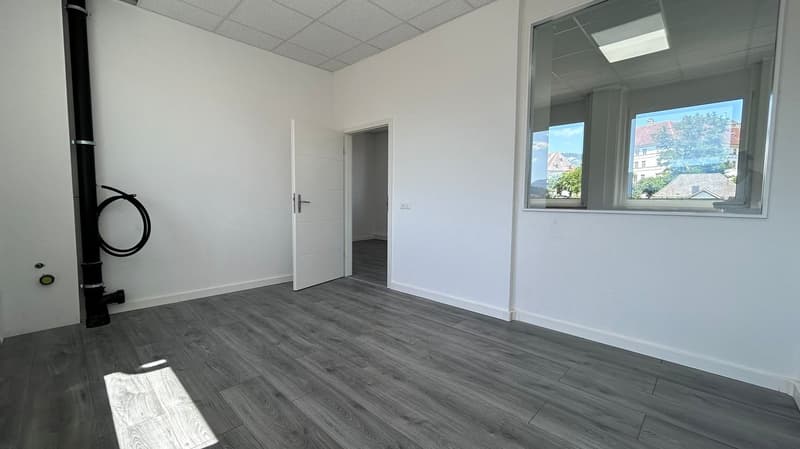In affitto – Locale commerciale/uffici di circa 62 m² nel centro di Delémont (18)
