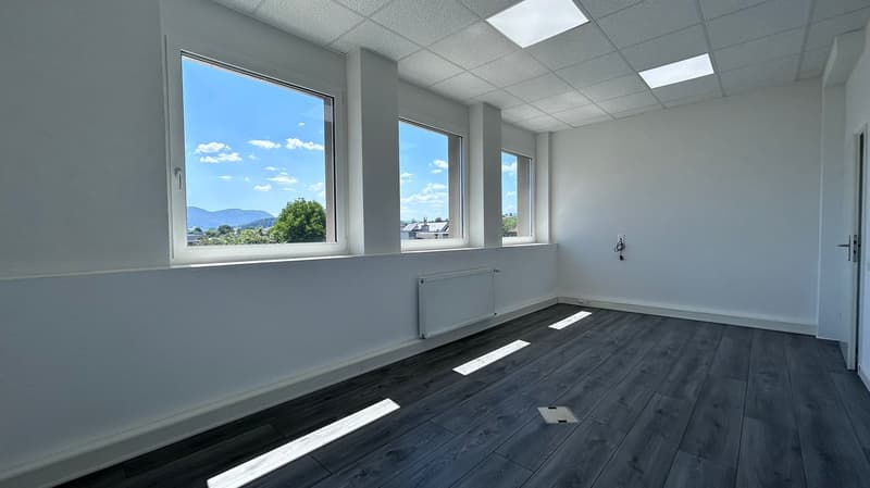 In affitto – Locale commerciale/uffici di circa 62 m² nel centro di Delémont (20)