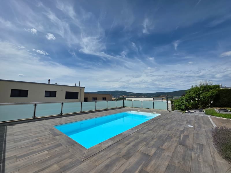 Splendid individual villa with 7.5 rooms, wellness area and pool (32)