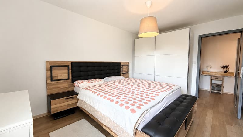 Superbe duplex lumineux de 3,5 pièces idéalement situé (7)