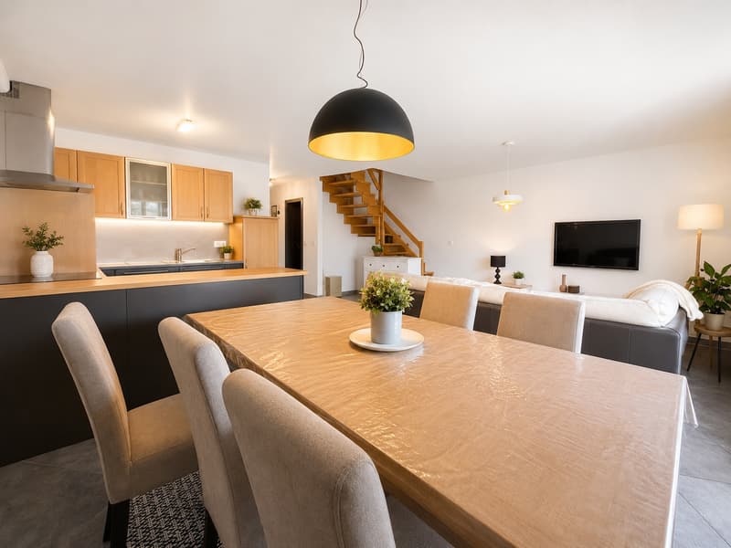 Superbe duplex lumineux de 3,5 pièces idéalement situé (3)