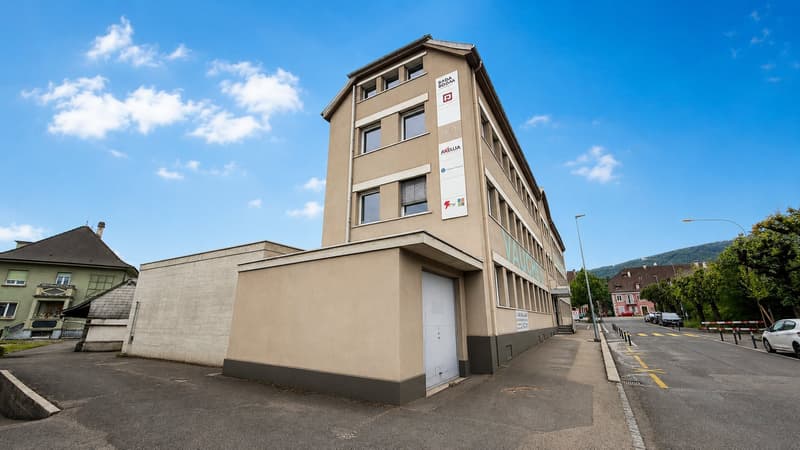 Loft de caractère de 2.5 pièces à Delémont – Disponible immédiatement (13)
