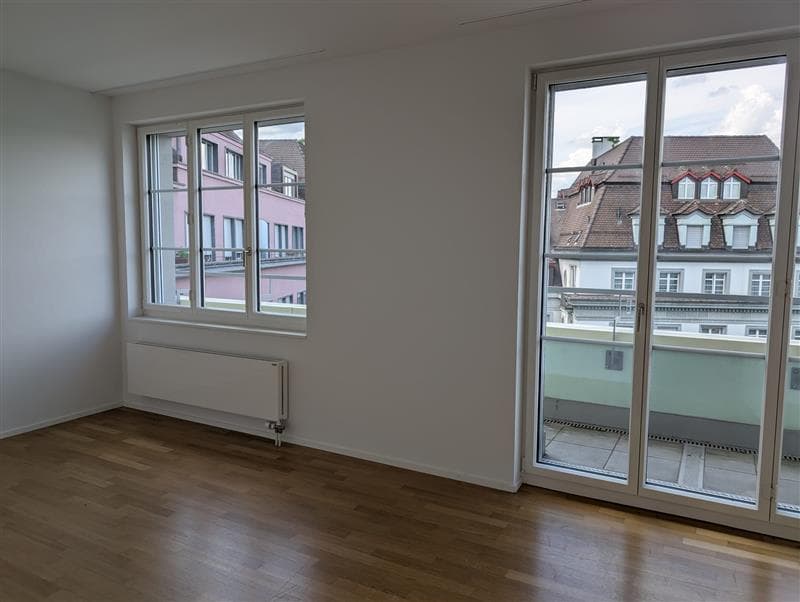 Central 4.5-room apartment near Lucerne train station (7)