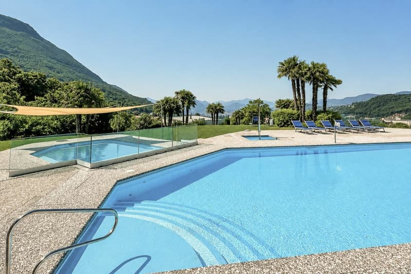Splendido appartamento con piscina (4)