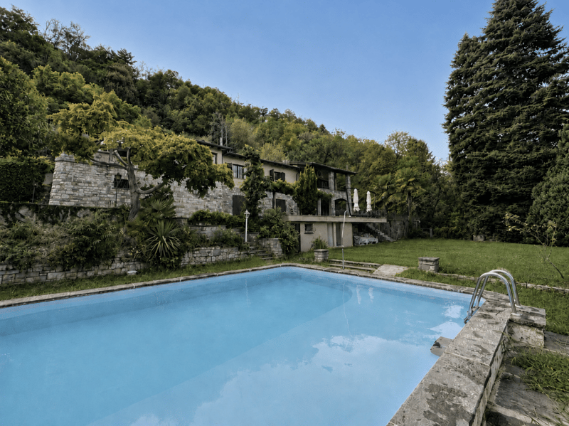 Splendida villa mediterranea con piscina e grande giardino (19)