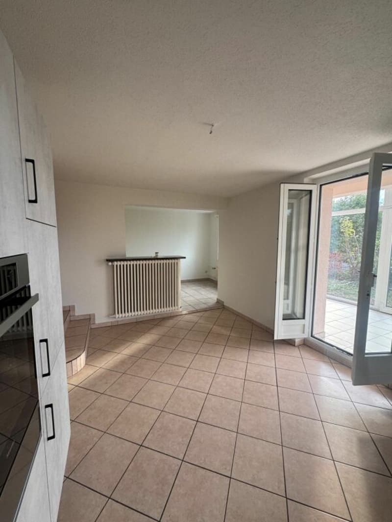 Appartement avec jardin et vue lac (5)