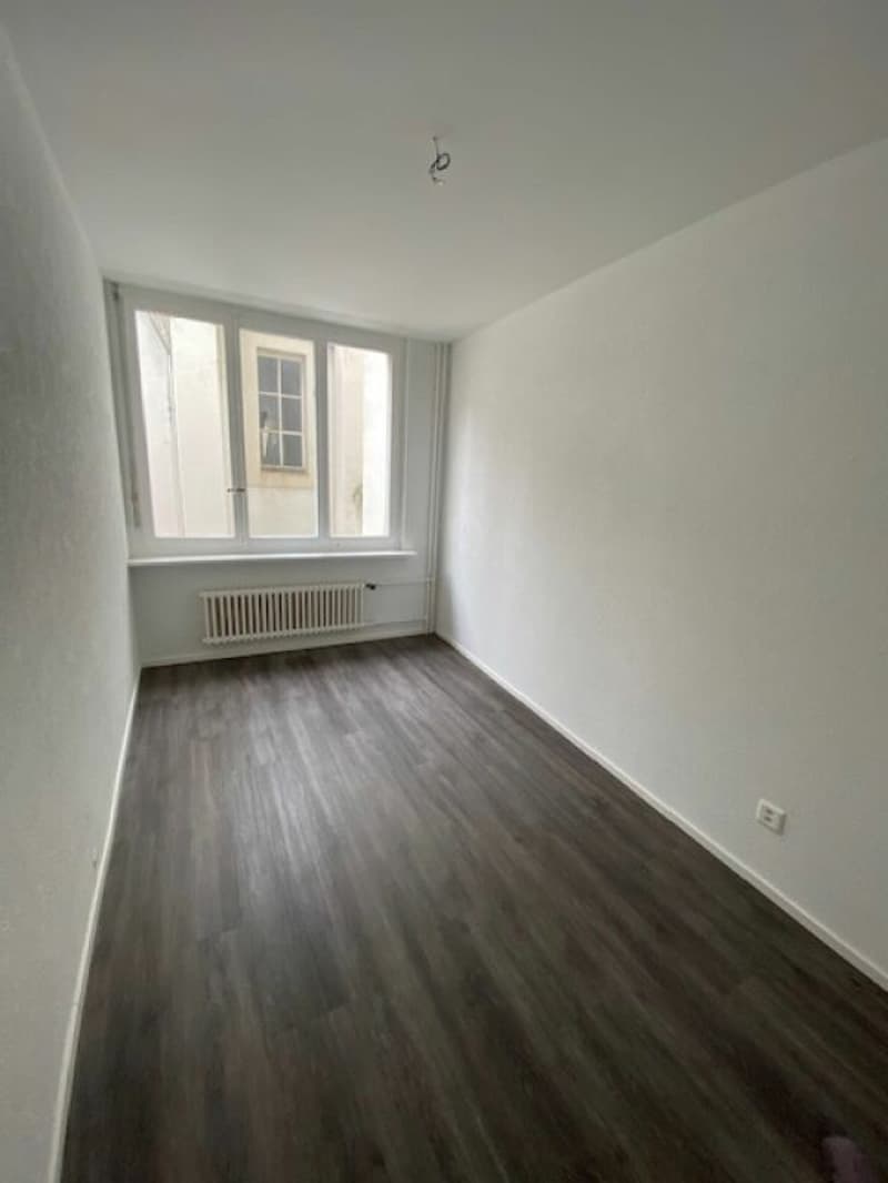 Spacieux appartement de 4.5 pièces (5)