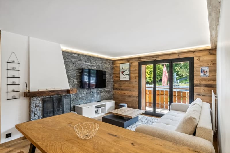 Alpine elegance in the heart of Villars (1)
