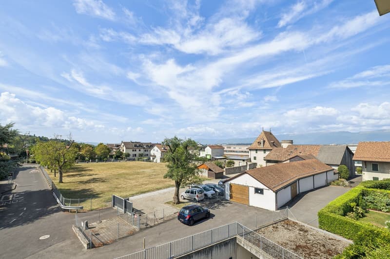 Exclusivité - Une adresse privilégiée au coeur de Vésenaz (13)