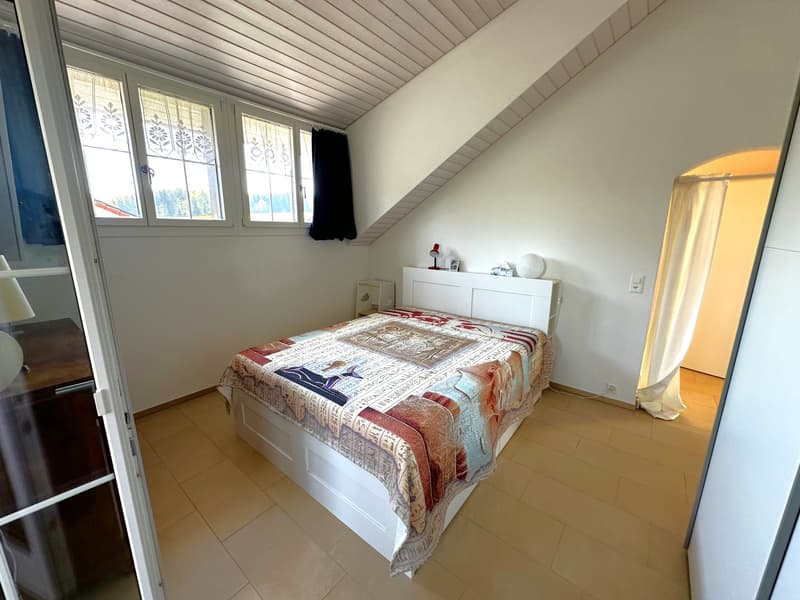 Spacious single-family house with breathtaking views in Herlisberg (14)